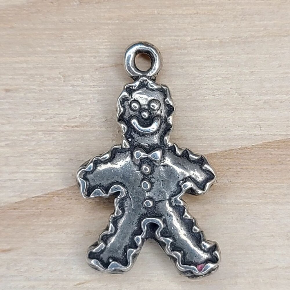 Vtg Sterling Silver Gingerbread Man Pendant Christmas Charm .75"